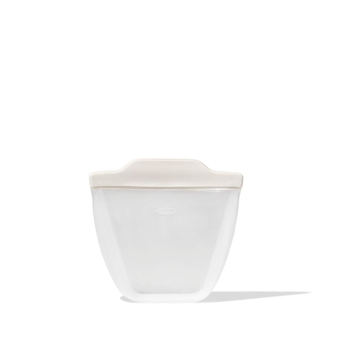 silicone-reusable-bag-stand-up-cup-8-oz-oat-l2 oxo_silicone_stand-up_bag-11385900_021.jpg