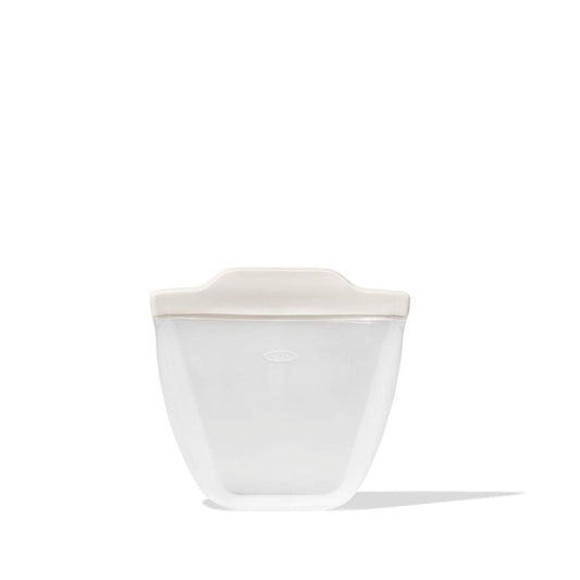 silicone-reusable-bag-stand-up-cup-8-oz-oat-l2 oxo_silicone_stand-up_bag-11385900_021.jpg