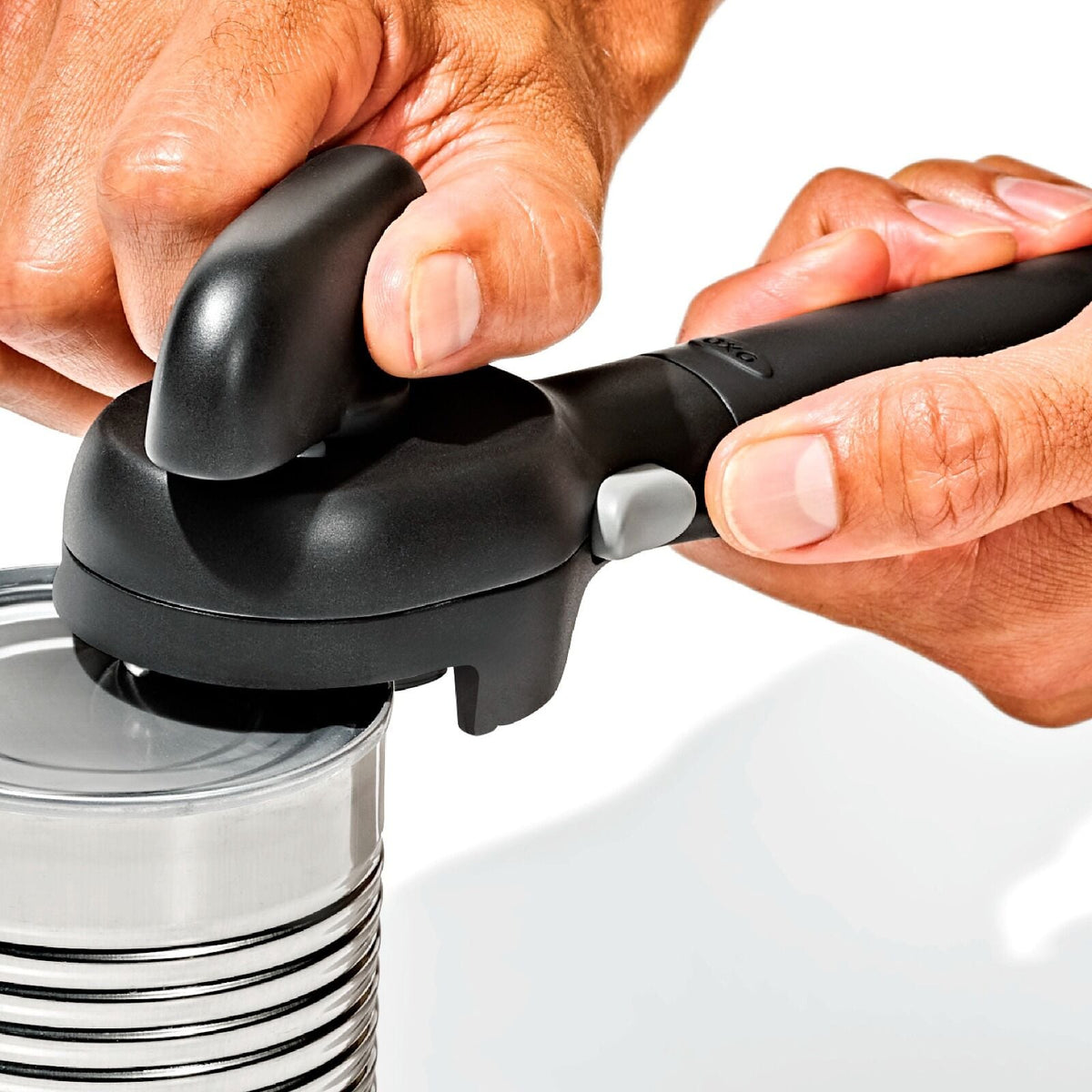 smooth-edge-can-opener-c4 oxo_smooth-edge-can-opener_pdp_01.jpeg
