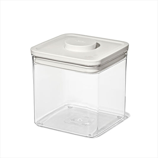 oxo-pet-pop-container-big-square-short-2-8-qt-2-6-l-i2 pet_7102800_pop-2p6qt_apdp_00_main.jpeg