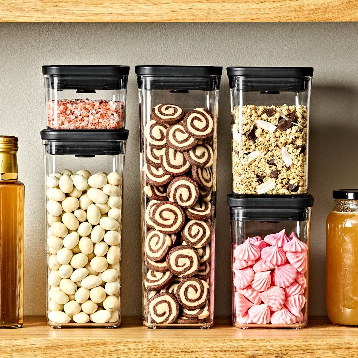 pop-container-rectangle-medium-2-7-qt-2-6-l-b4 pop-matte-neutrals-black_pdp_05_2__1.jpg