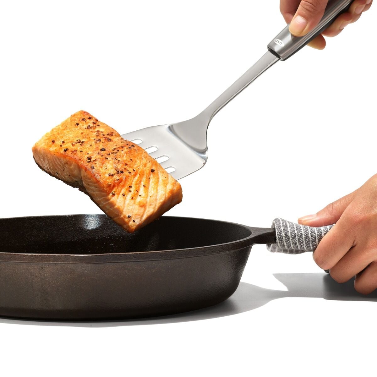 oxo-steel-cooking-turner-c2 stl3120600_8d.jpg