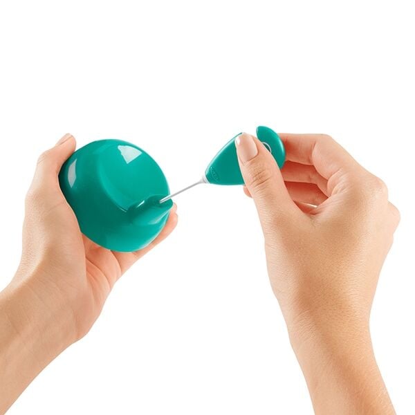 cleaning-set-for-straw-and-sippy-cups-o2 tot_62123100_4a.jpg