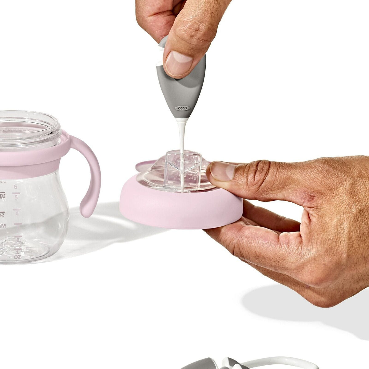 cleaning-set-for-straw-and-sippy-cup-u4 tot_62174500_cleaning-set-straw-sippy-cup_pdp_03.jpeg