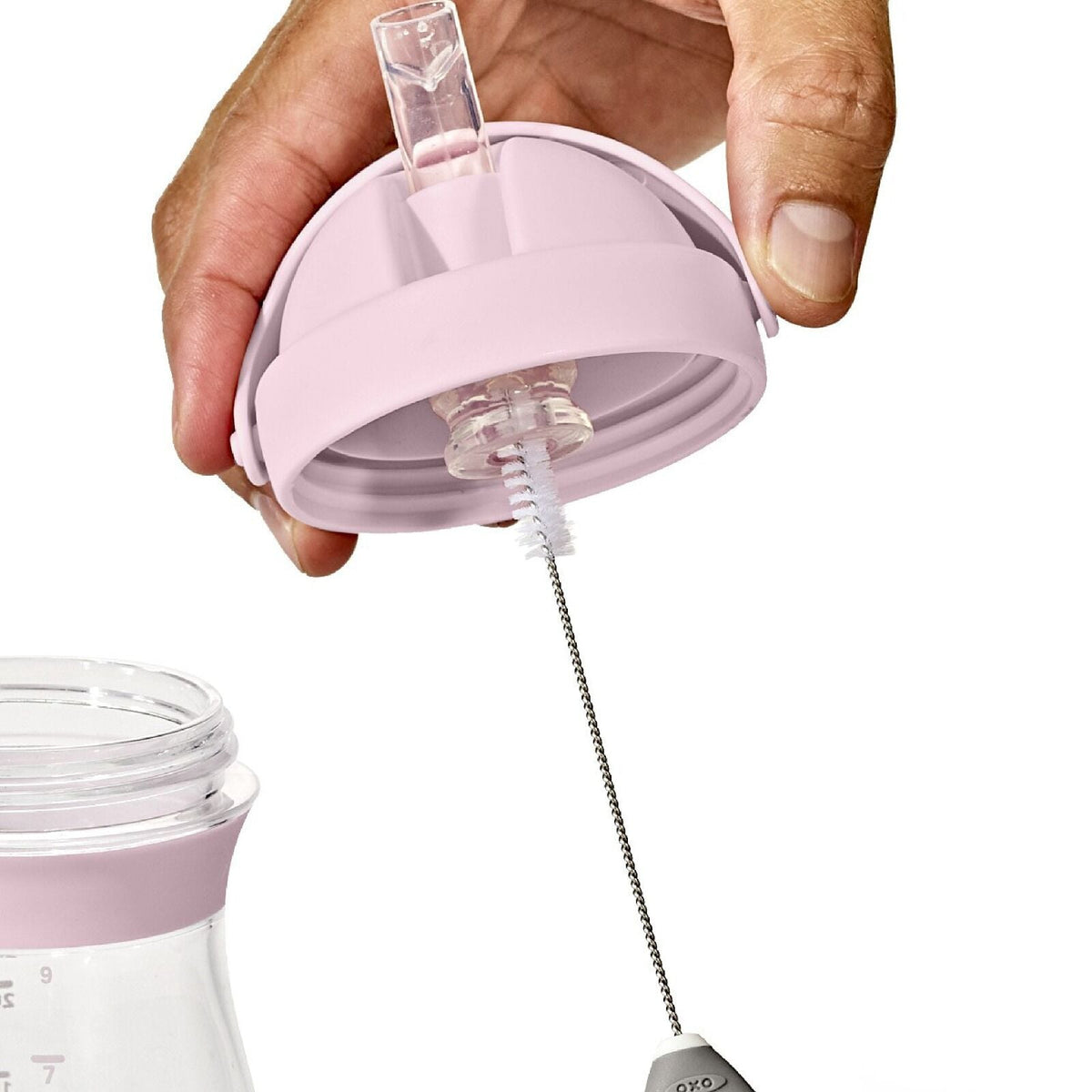 cleaning-set-for-straw-and-sippy-cup-u4 tot_62174500_cleaning-set-straw-sippy-cup_pdp_04.jpeg