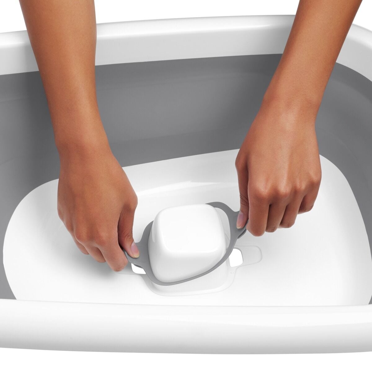 splash-and-store-bathtub-v3 tot_63142700_4.jpg