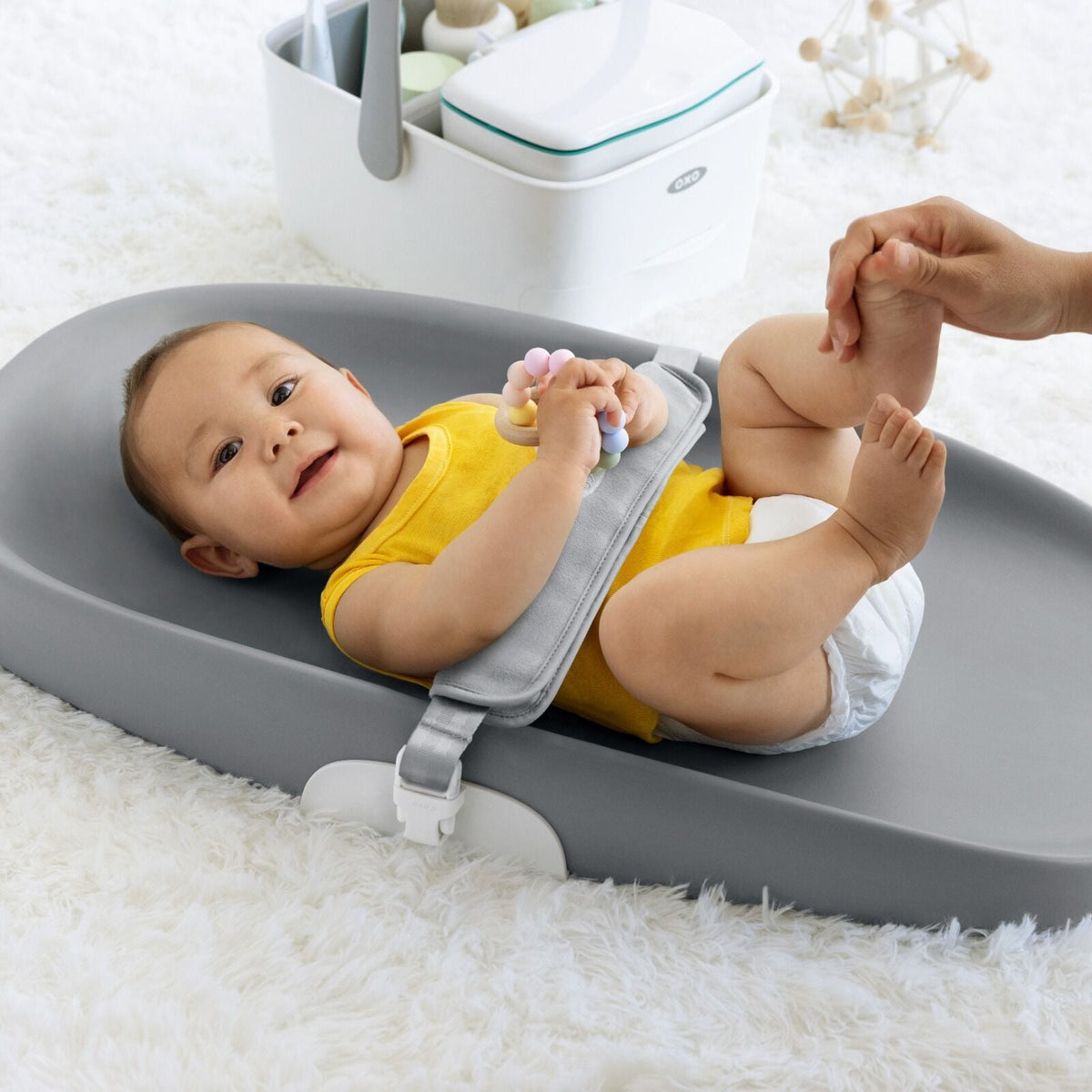 tot-changing-pad-gray-k3 tot_63154800_changingpad_pdp_03.jpg
