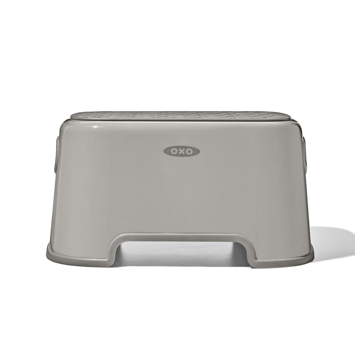 step-stool-drizzle-e0 tot_63171500_step-stool-drizzle_pdp_01_1.jpeg