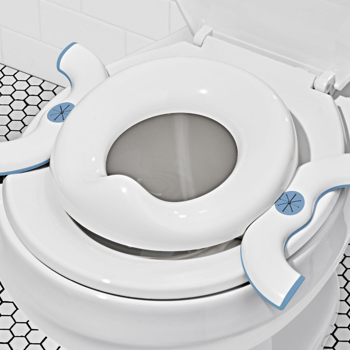 oxo-tot-2-in-1-go-potty-dusk-s5 tot_63172100_2in1-go-potty-dusk_pdp_03.jpeg