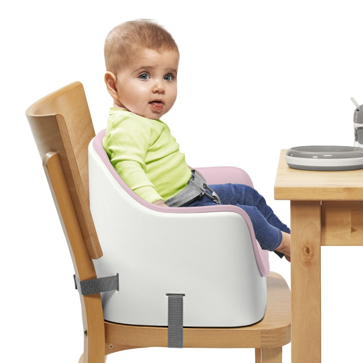 nest-booster-seat-2-0-n9 tot_63172700_nest_2_blossom_pdp_03.jpeg